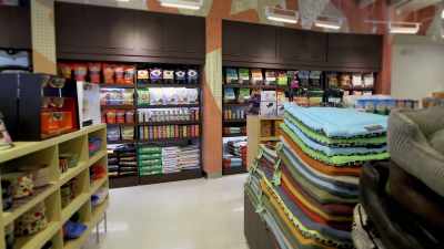 All over the world
independent pet stores - Pet Fooled