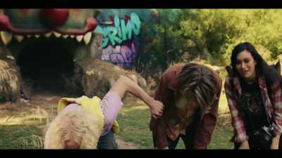 - (ALL PANT)
- (VIOLETTA LAUGHS) - Crazy Fun Park