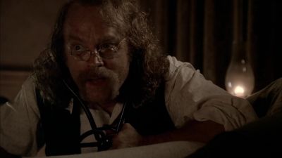 All right, ai.
I'm in your bladder. - Deadwood