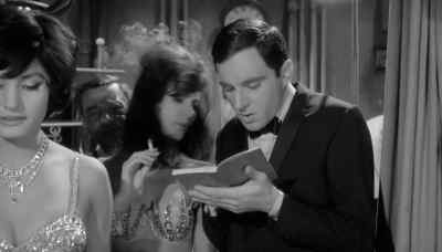 All right, all right! - The Small World of Sammy Lee