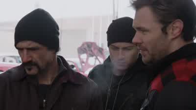 All right, anyone who's been here in the last month, I want their name. - Chicago P.D.