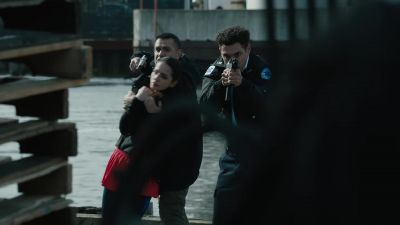 All right, back up. - FBI: Most Wanted