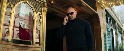 All right. Breslin and the guys
are working from the inside - Escape Plan 2: Hades