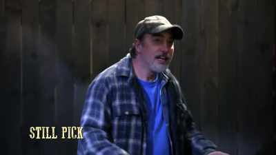All right? But don't worry.
He's friendly. - Moonshiners: Master Distiller
