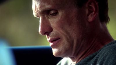All right, drive. - Hawaii Five-0