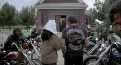All right, everybody sing! Lets hear it! - Hells Angels on Wheels