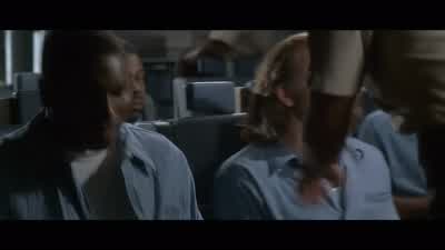 - All right, face me. - Con Air