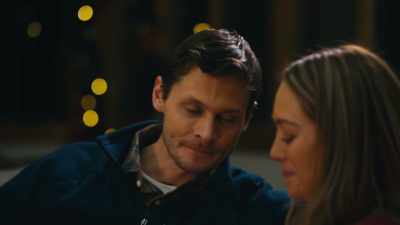 All right, fine. - The Christmas Venue