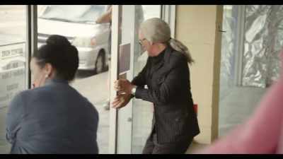 All right! Five, four, three, two, one! - Lunatics