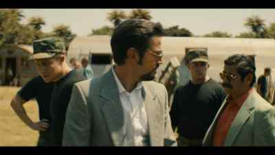All right. Follow me. - Narcos: Mexico