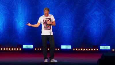 "All right, Gary?"
"All right, guys. How you doing?" - Russell Howard: Recalibrate