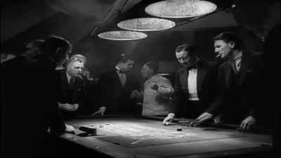 All right, go on, get your bets down. - A Free Soul