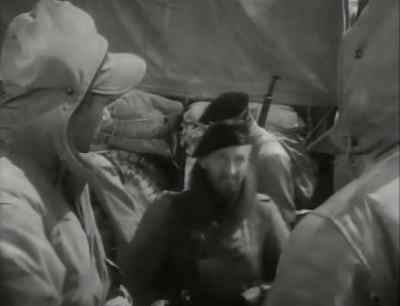 -All right, you guys, move out,
let's go, let's go, let's go, move it! - Retreat, Hell!