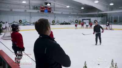 All right, half ice drill,
then we pack it up! - Holiday for Heroes