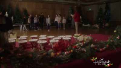 All right, here we go.
Five, six, seven, eight. - Enchanted Christmas