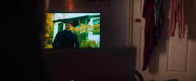 All right, here we go.
Here we go, here it comes. - Poltergeist