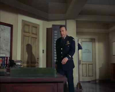 All right, hold on to this
on the way down. - Land of the Giants