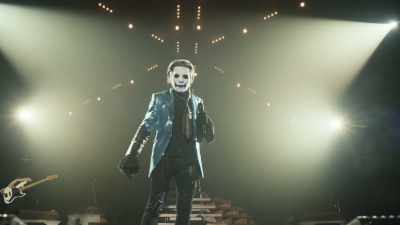 All right. Hold onto
your hats, and be quiet. - Ghost: Rite Here Rite Now