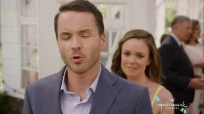 All right, if I could just get
everybody to find your partner, - The Last Bridesmaid