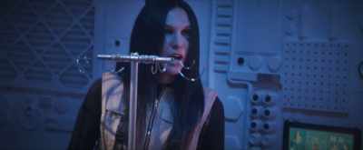 All right,
I'’ll put the knife down. - Battle for Pandora