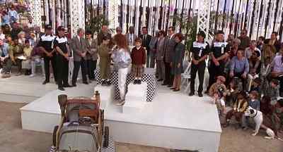 All right, so I was wrong
about the archbishop's bottom. - The Little Rascals