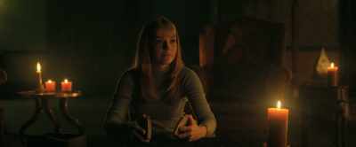 All right, I'll do it.
Since you're begging me. - Tarot