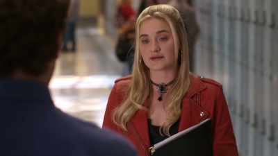 All right, I'm gonna go
do my Lainey thang - Schooled