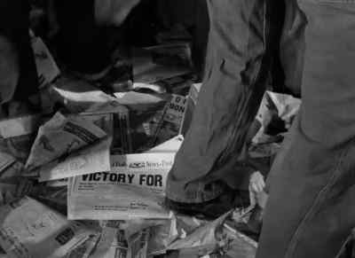 All right. Let the guards out first. - Riot in Cell Block 11