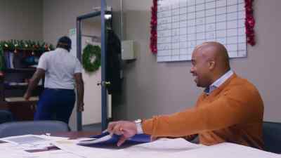 All right, let's do it. - A Heart for Christmas
