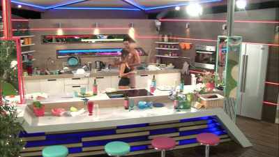 All right.
Let's go upstairs then. - Love Island