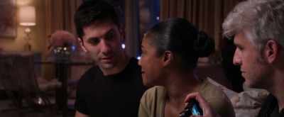 - All right, let's see.
- You are so fine, you know that? - Nobody's Fool