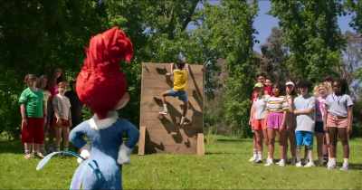 All right, Mikey,
I'm gonna help you get over that wall. - Woody Woodpecker Goes to Camp