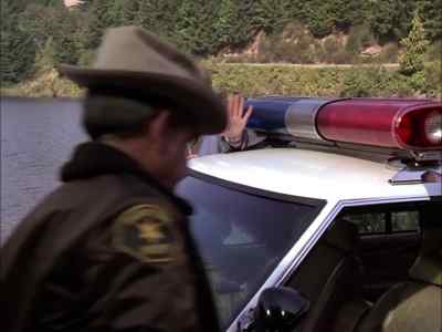 All right, now,
assuming that Mrs. Crane
was drowned by her husband- - Murder, She Wrote