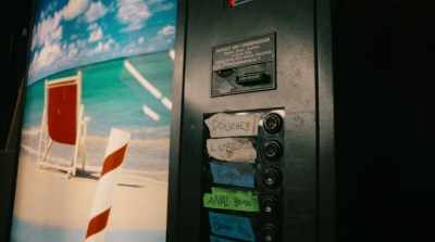 All right, now this is a
vending machine full of - Mope