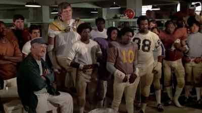 All right, now it's our turn. - The Longest Yard