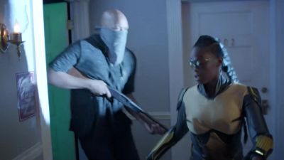 All right.
Now, you take this floor. - Black Lightning