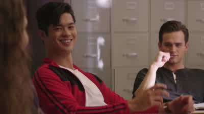 All right, people, so remember the compliment bags. - 13 Reasons Why