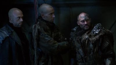 All right.
Quiet down. - The 100