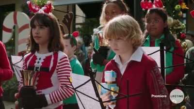 All right, so remember
everybody, - A Twist of Christmas