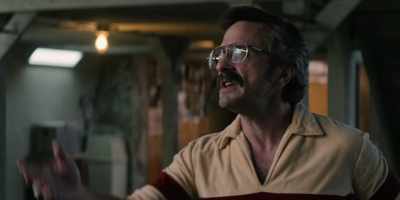 All right. Sheila,
you ever thought about claws, maybe? - GLOW