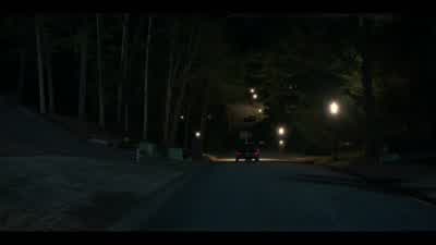 All right, signal holding. - Stranger Things
