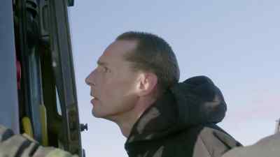 All right.
So I got Kris brought it. - Bering Sea Gold