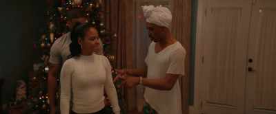 - All right.
- Stand there. Put your hands on her waist. - Meet Me Next Christmas