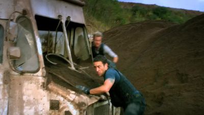 All right, stop! - Hawaii Five-0