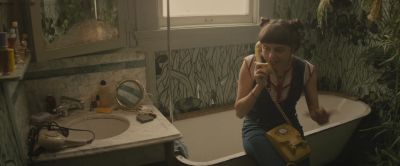 All right tell me - The Diary of a Teenage Girl
