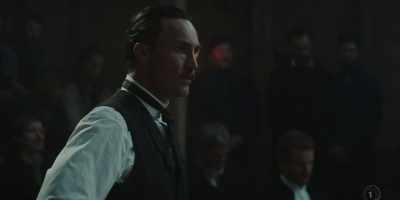 - All right, that's enough.
- Carver posed as Wells to buy - The Luminaries
