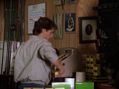- All right. That's our cue.
- Yeah. - MacGyver