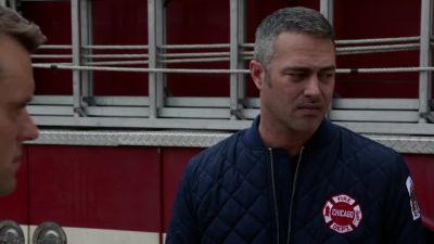 - All right, then. - Chicago Fire