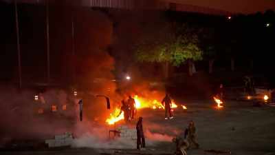 - All right, they're gonna
put the fire out - America's Got Talent: Extreme