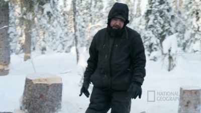 All right.
Think we're set, boys. - Life Below Zero: First Alaskans